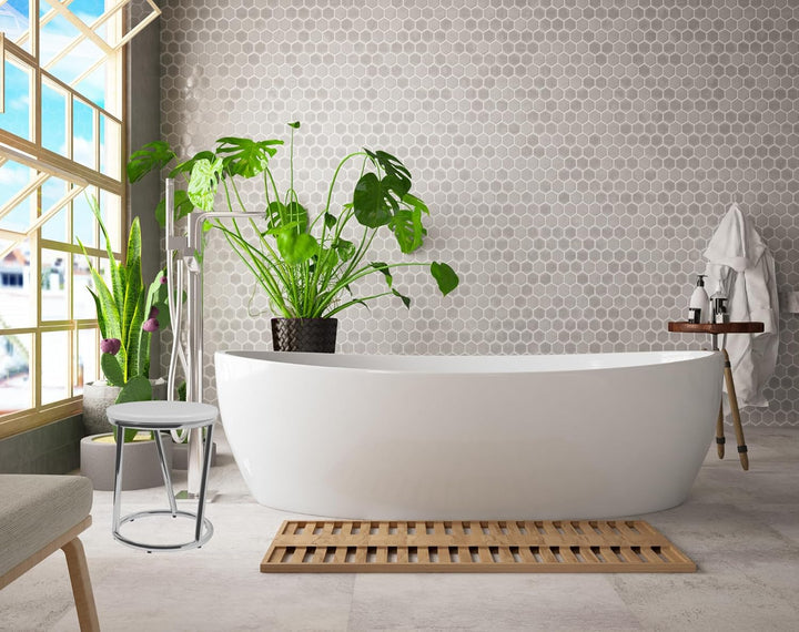 Libaro Badhocker Salina aussergewöhnliches Design Metall Chrom glänzend Sitzfläche weiss rund Badezi
