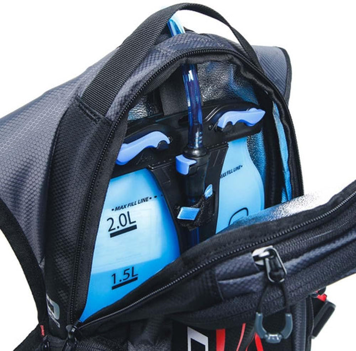 Dainese Alligator Backpack, Motorrad Rucksack Adventure mit integrierter 2-Liter-Trinkblase, Schwarz