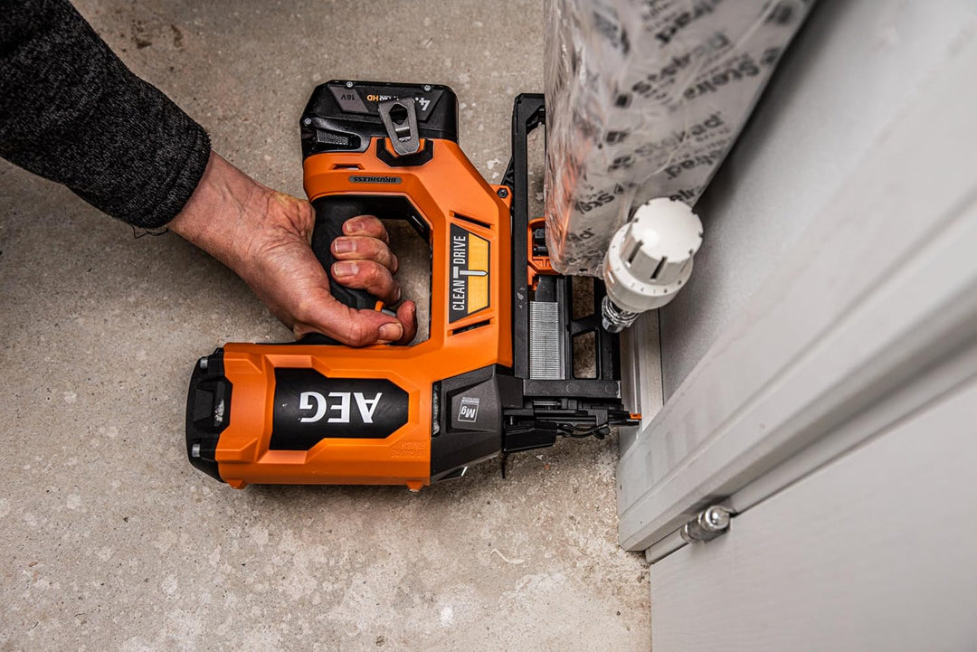 AEG Nagler 18V Brushless 16 GA ohne Akku und Ladegerät B16BN18-0