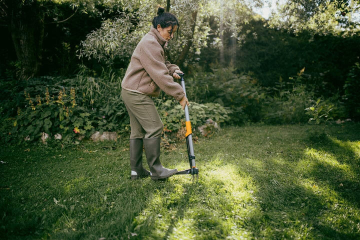 Fiskars Fiskars Ergonomic Weed Puller Ecom