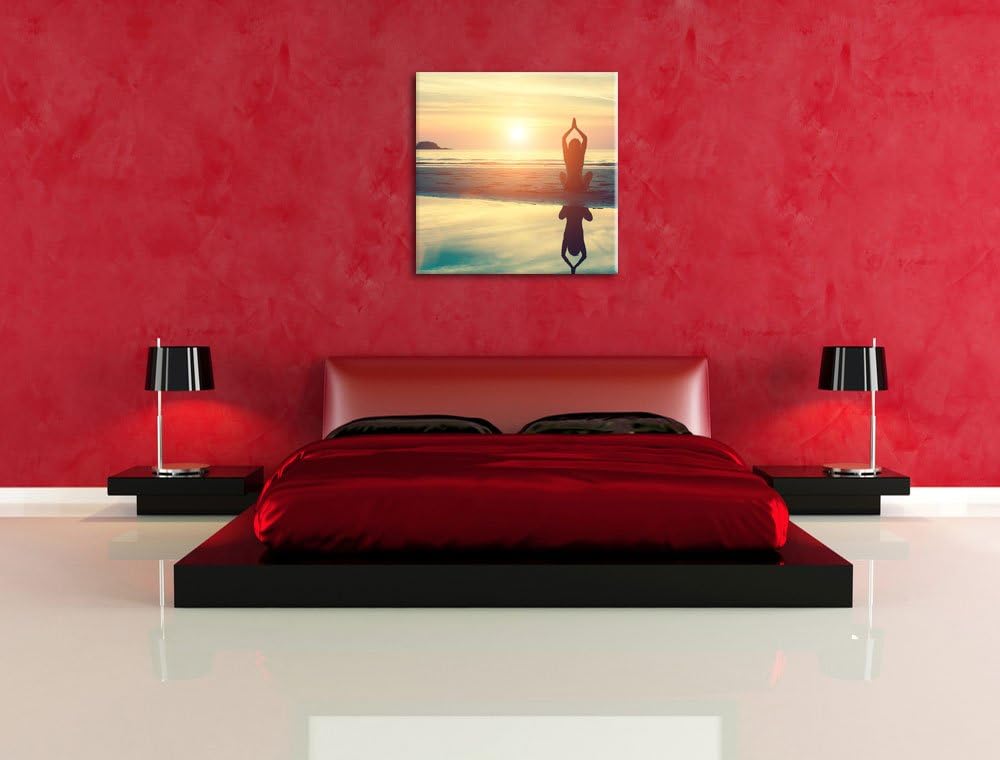 Pixxprint Frau in Einer Yogapose am Strand als Leinwandbild | Grösse: 70x70 cm | Wandbild | Kunstdru