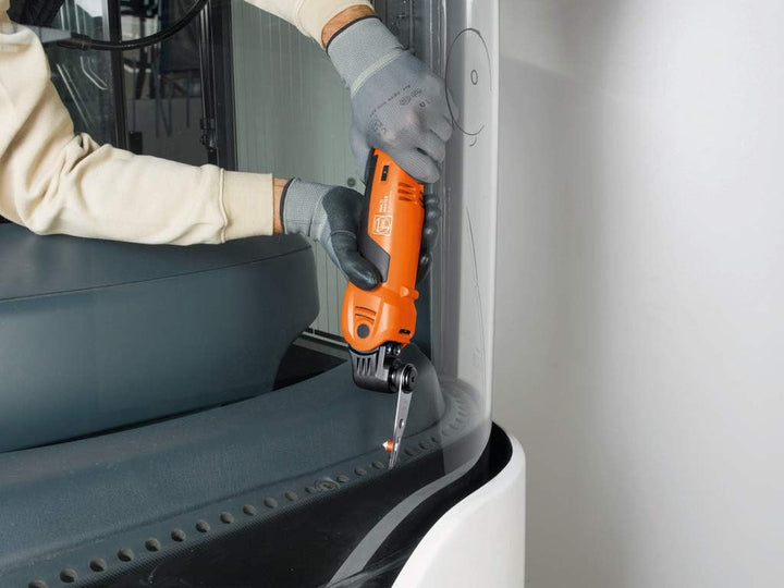 Fein MULTIMASTER MM 700 1.7 Basic (Multitool mit 5 m Kabel, 450 W, Multifunktionswerkzeug für KFZ-Be