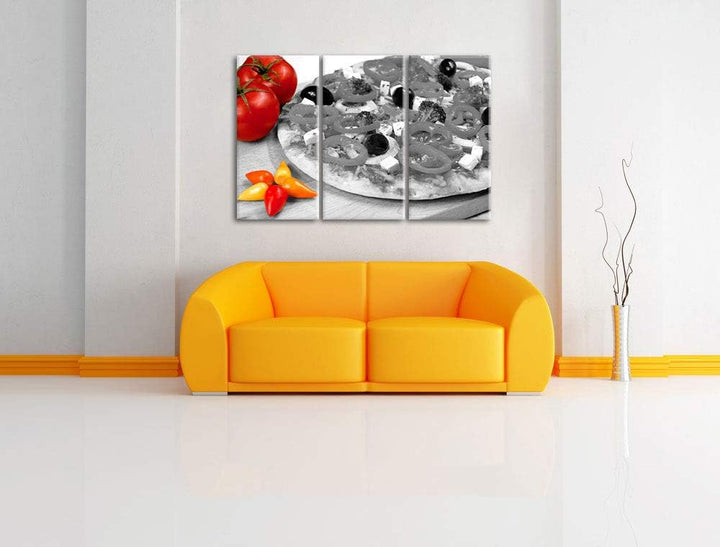 leckere Pizza mit Oliven und Hirtenkäse schwarz/weiss 3-Teiler Leinwandbild 120x80 Bild auf Leinwand