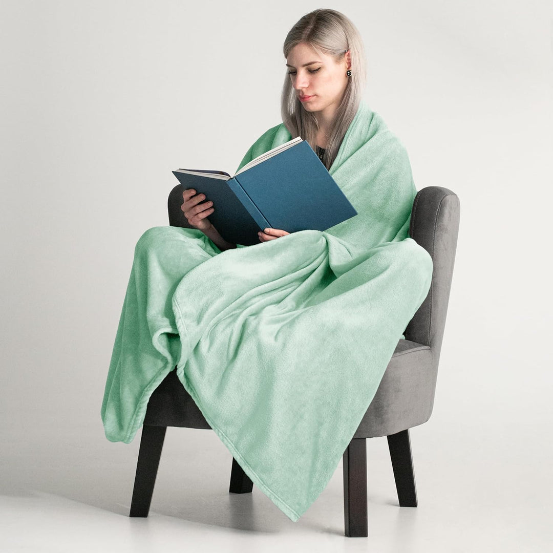 DecoKing Kuscheldecke 200x220 cm Pfefferminze Decke Microfaser Tagesdecke Fleece weich sanft kuschel