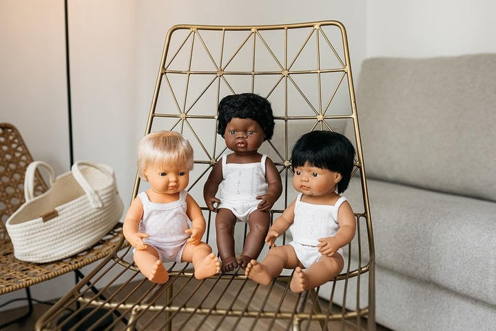 Miniland 31160 - Baby (afroamerikanisches Mädchen) 38 cm