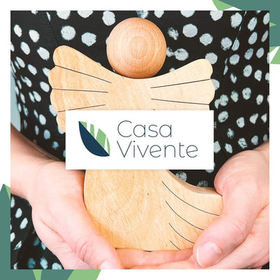 Engel Figur aus Holz, Schutzengel mit Gravur, Holzengel Dekofigur, Geldgeschenk für Mädchen und Jung