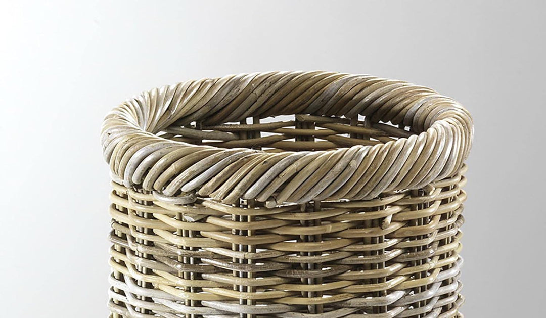 Kobolo Dekorativer Schirmständer aus grauem Rattan