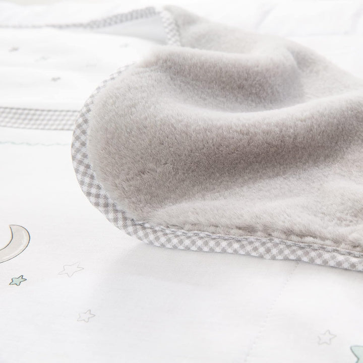 roba Babydecke Sternenzauber - 80 x 80 cm - Baby Kuscheldecke mit Sternen & Elefanten Motiv - Kinder