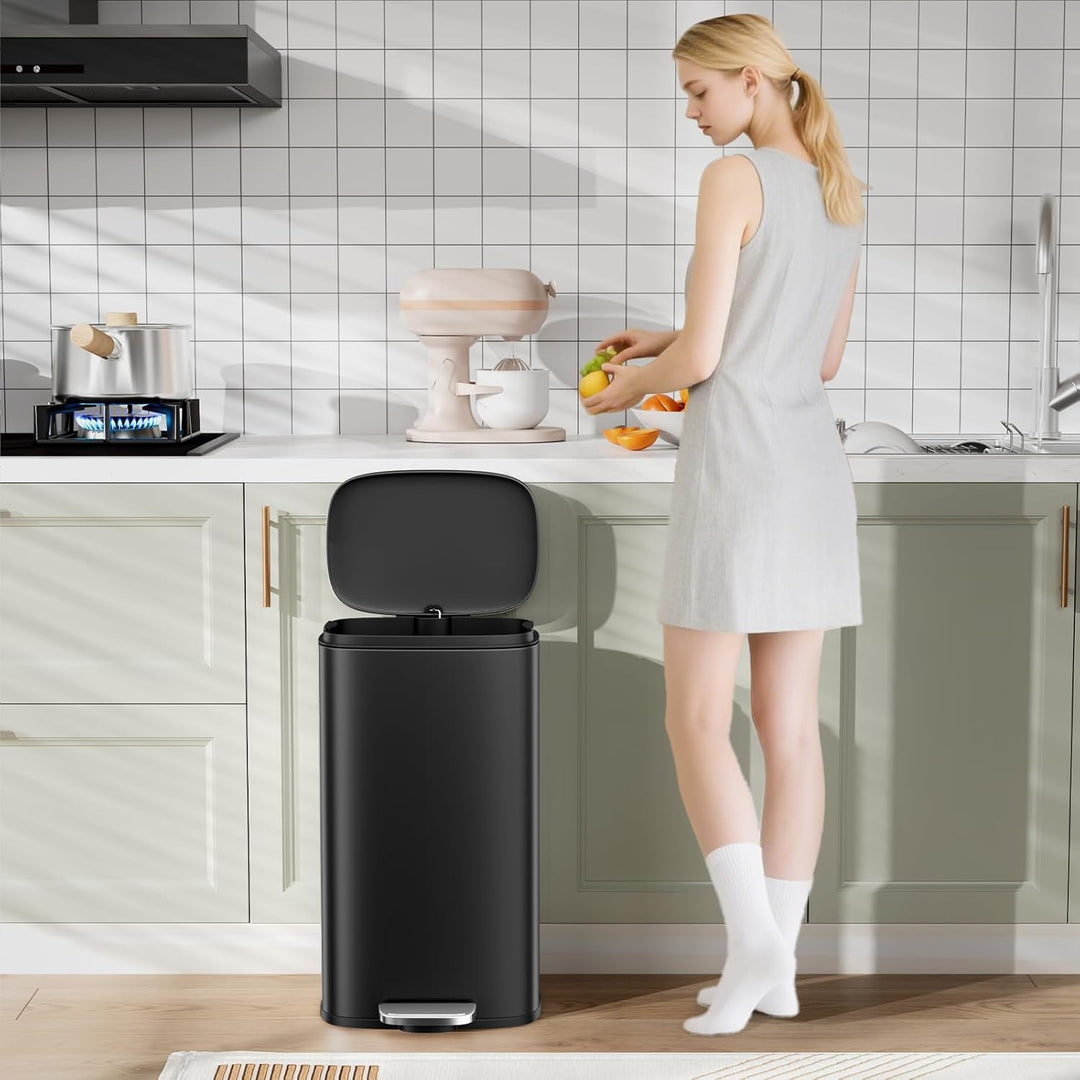 Clevich Mülleimer 30L aus Stahl, Abfalleimer, Tretmülleimer mit Soft-Close Deckel, Fusspeda, abnehmb
