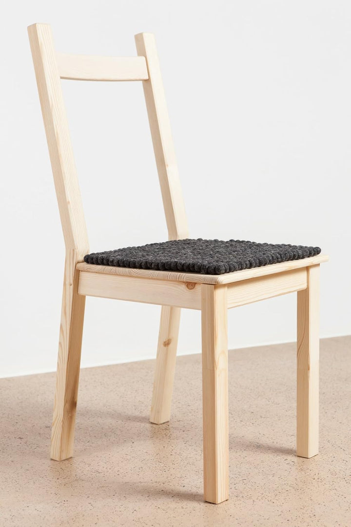 myfelt Filzkugel Sitzauflage Stuhlauflage - Hugo - 36x36 cm, anthrazit, Anthrazit