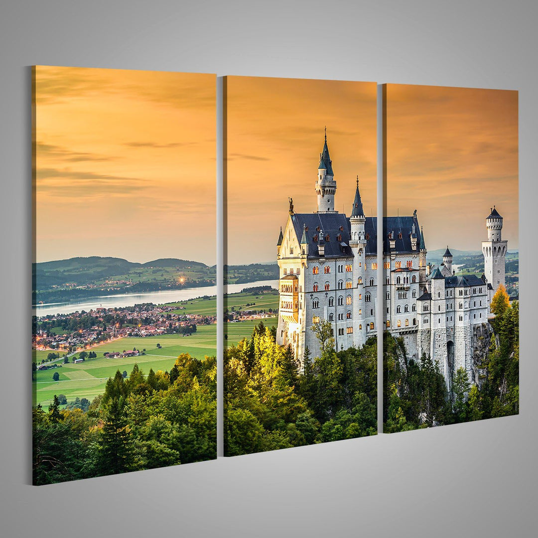 islandburner, Bild auf Leinwand Schloss Neuschwanstein in den bayerischen Alpen Deutschlands. Wandbi