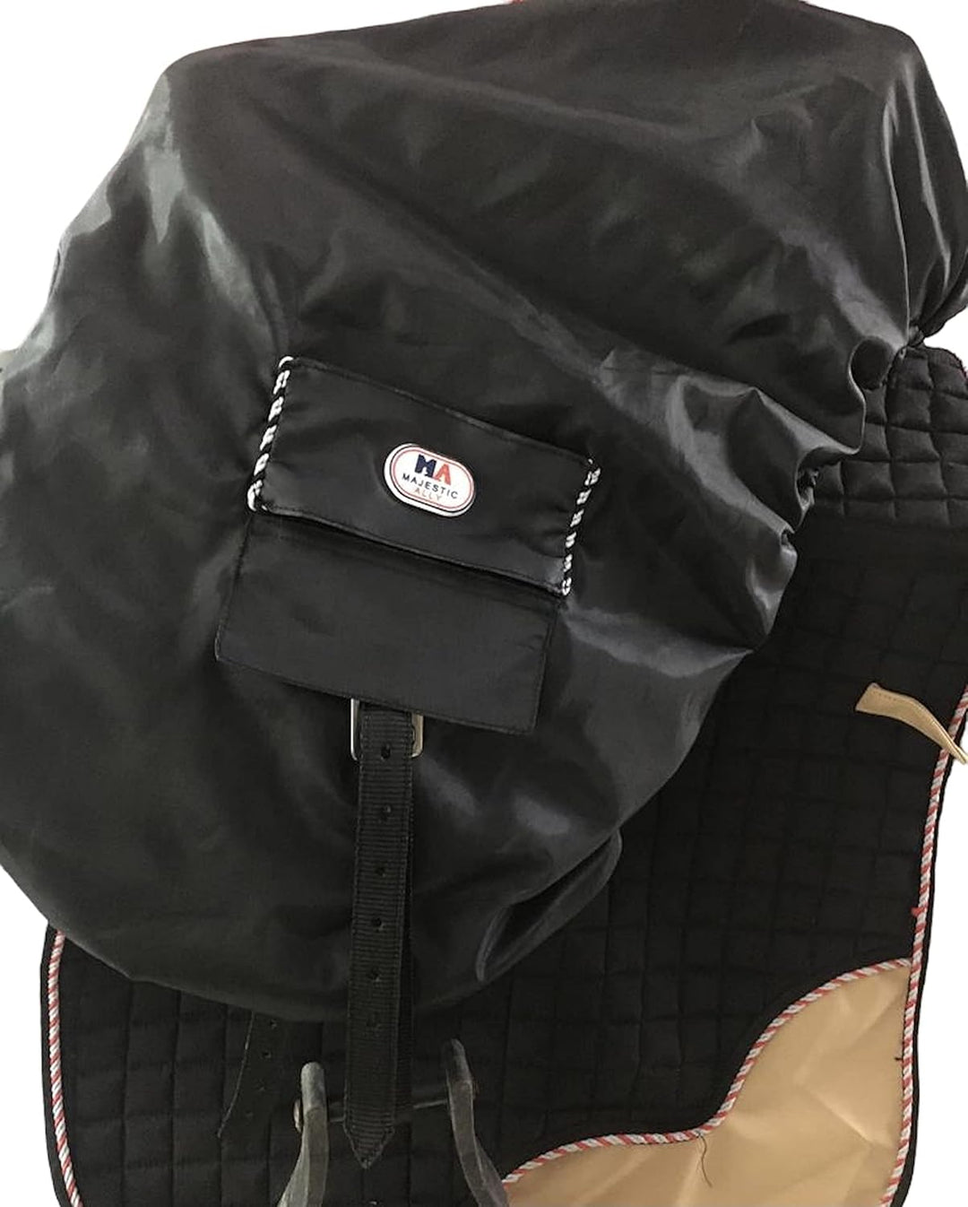 Majestic Ally Sattelbezug aus Nylon, wasserdicht, mit Fleece gefüttert, verschiedene Farben (schwarz