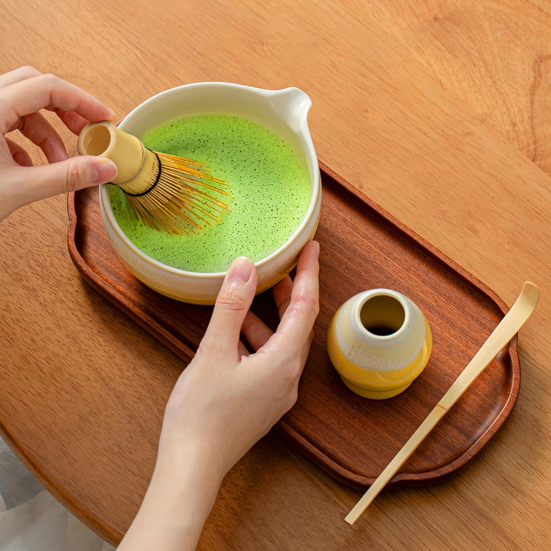 Goodwei Matcha-Set komplett mit hochwertiger Matcha Schale aus Keramik mit Ausgiesser, Matcha Besen