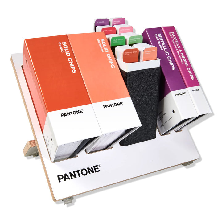 Pantone Referenzbibliothek | Die umfassende Farbbibliothek für Grafikdesign und Druck | GPC305B