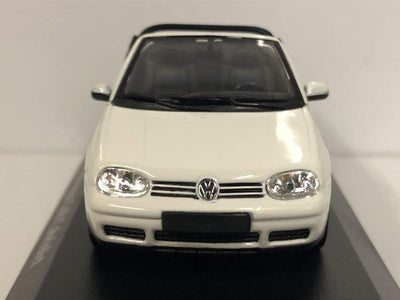 MAXICHAMPS 940058330 1:43 1998 VW Golf 4 Cabriolet-Weiss