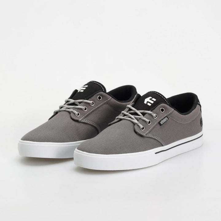 Etnies Herren Jameson 2 ECO Hausschuhe 40 EU Dark Grey Black Red, 40 EU Dark Grey Black Red