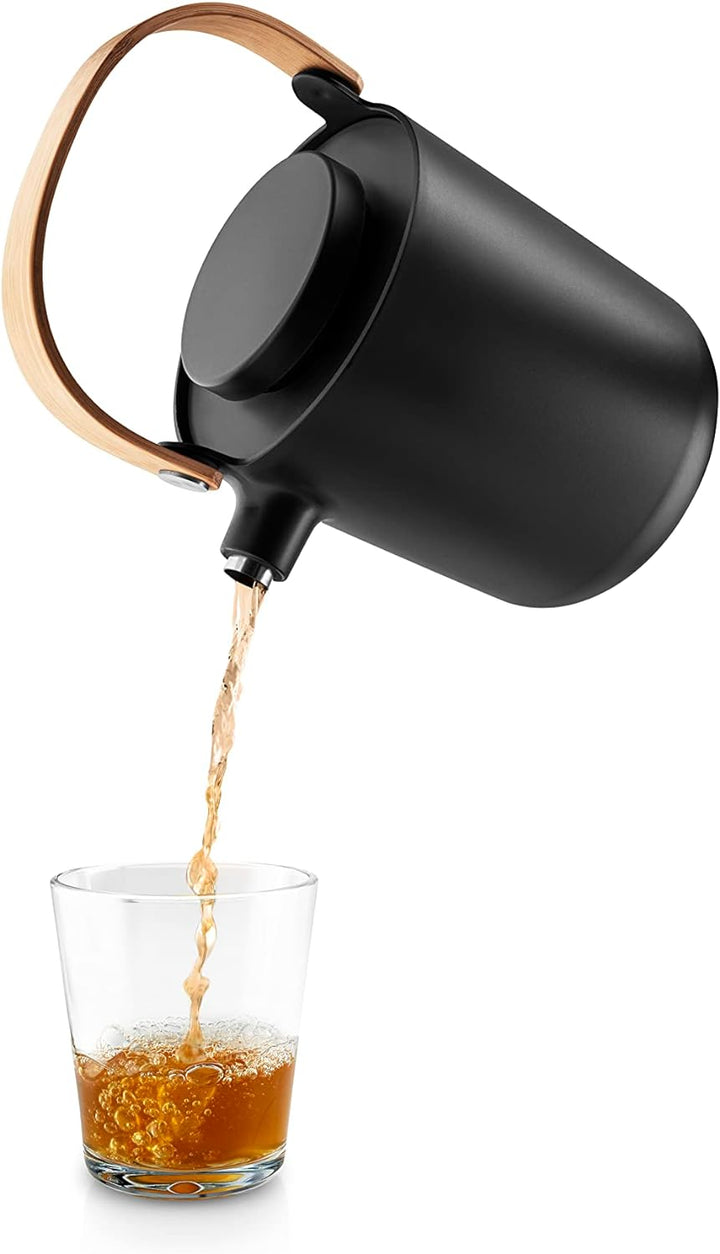 EVA SOLO | Nordic Kitchen Tee-Thermoskanne 1,0 l | Moderne Isolierkanne – für Tee – mit eingebautem