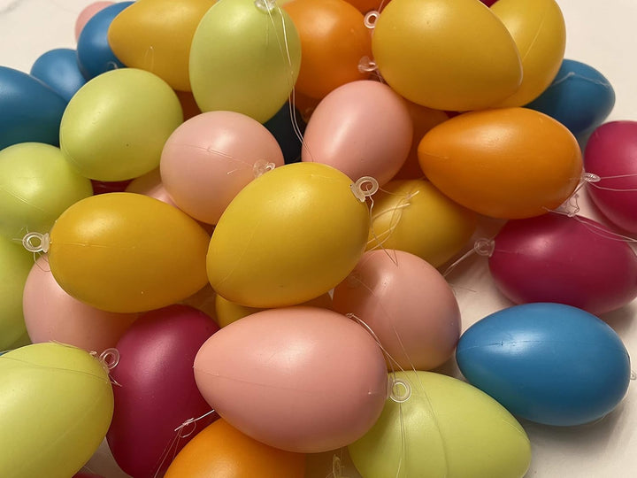 Ostereier Kunststoff 36er Set Bunte Ostereier mit Band, 36er & 60er Set – Wetterfeste Osterdeko für