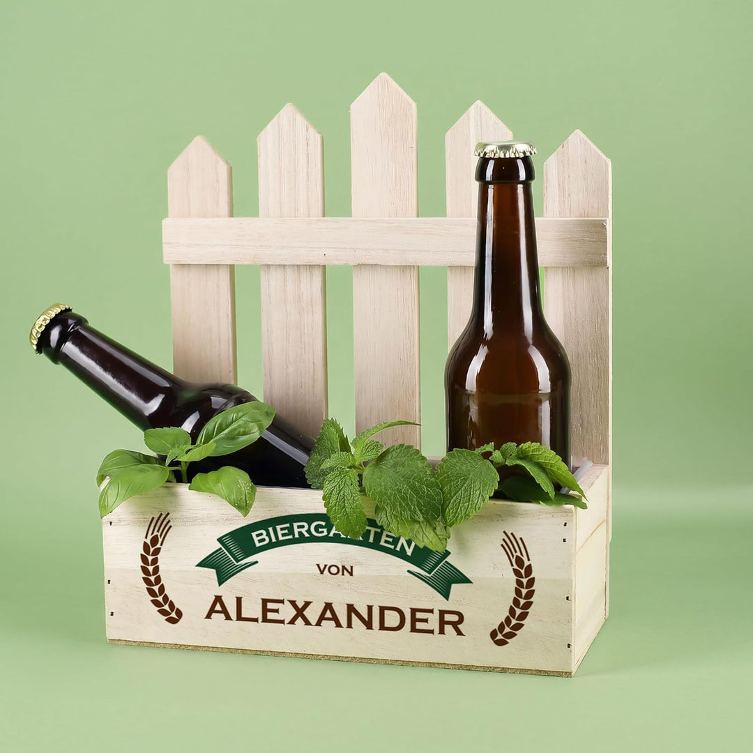 Herz & Heim® Geburtstags-Geschenk Pflanzkiste mit Personalisierung als Geschenkverpackung Biergarten