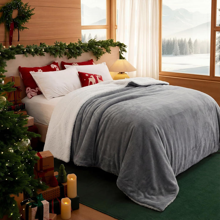 BEDSURE Decke Sofa Kuscheldecke Grau - warm Sherpa Sofaüberwurf Decke, Dicke Sofadecke Couchdecke, 2