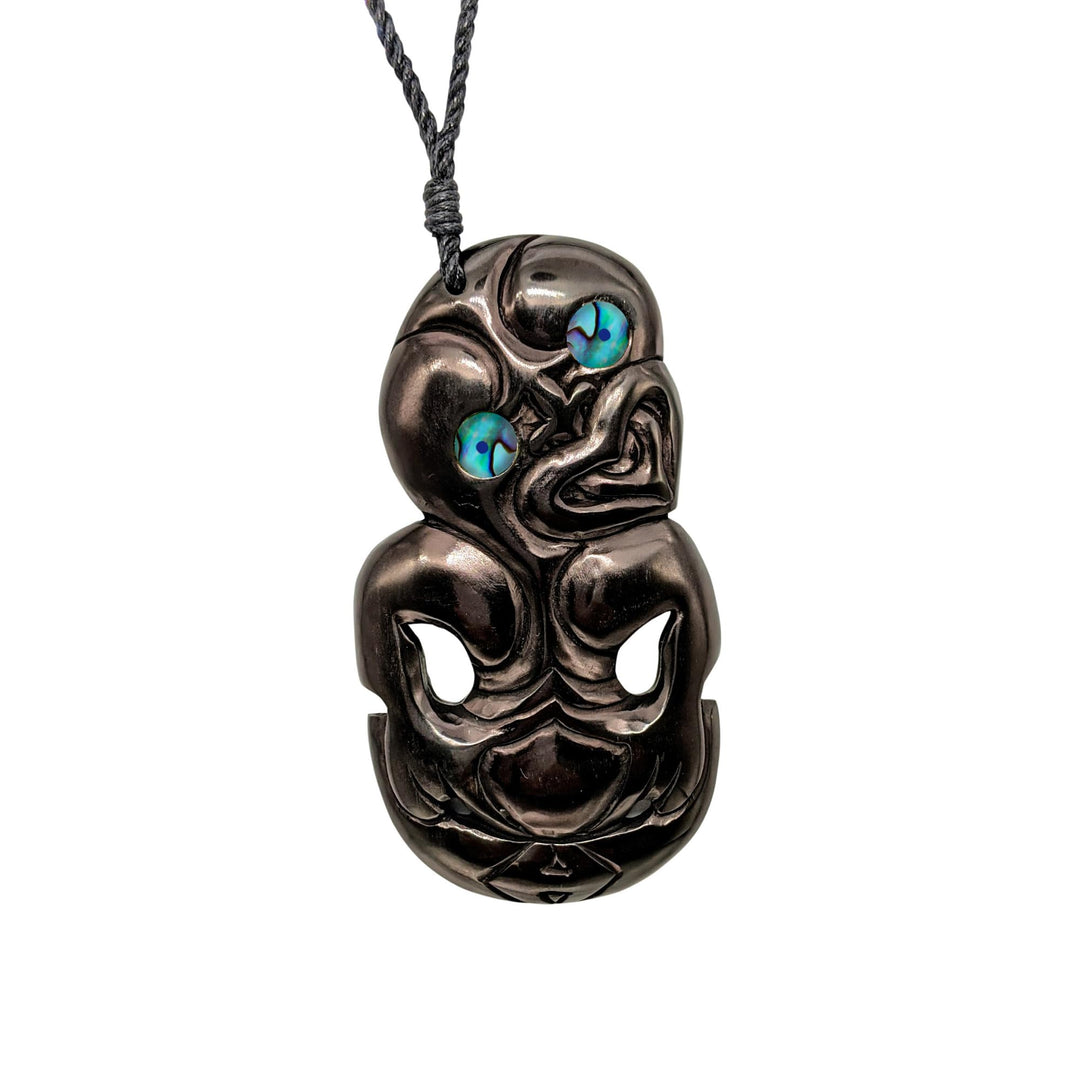 81stgeneration Unisex Geschnitzter Horn Paua Abalone Eyes Grosser HEI Tiki Anhänger Halskette