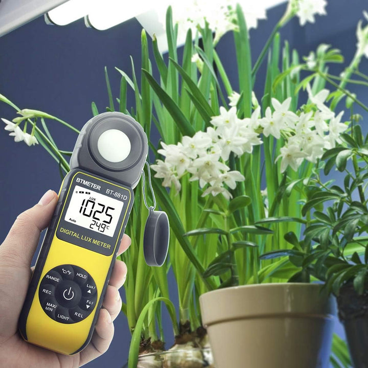 BTMETER BT-881D Digital Illuminance Light Meter, Measure Lights 0.01~400,000 Lux (0.01~40,000 FC) Fo