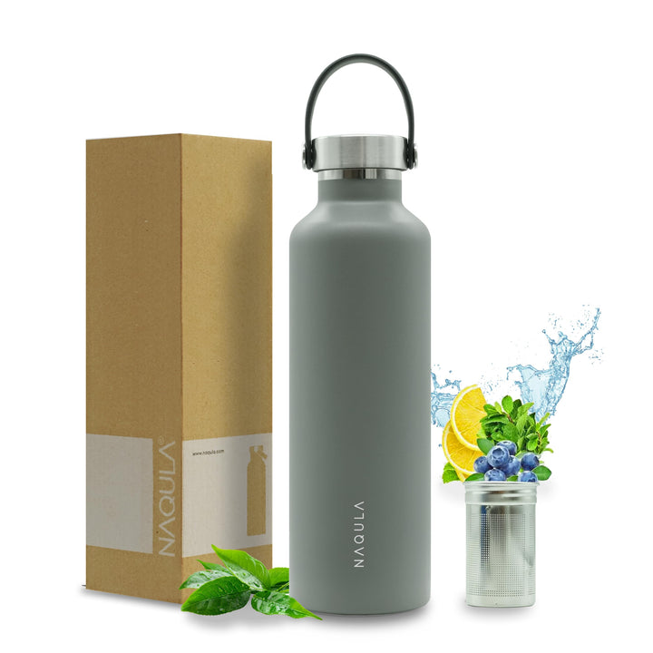 Thermosflasche 750 ml mit Tragegriff und abnehmbarem Sieb f Tee od Früchte. Edelstahl Trinkflasche a