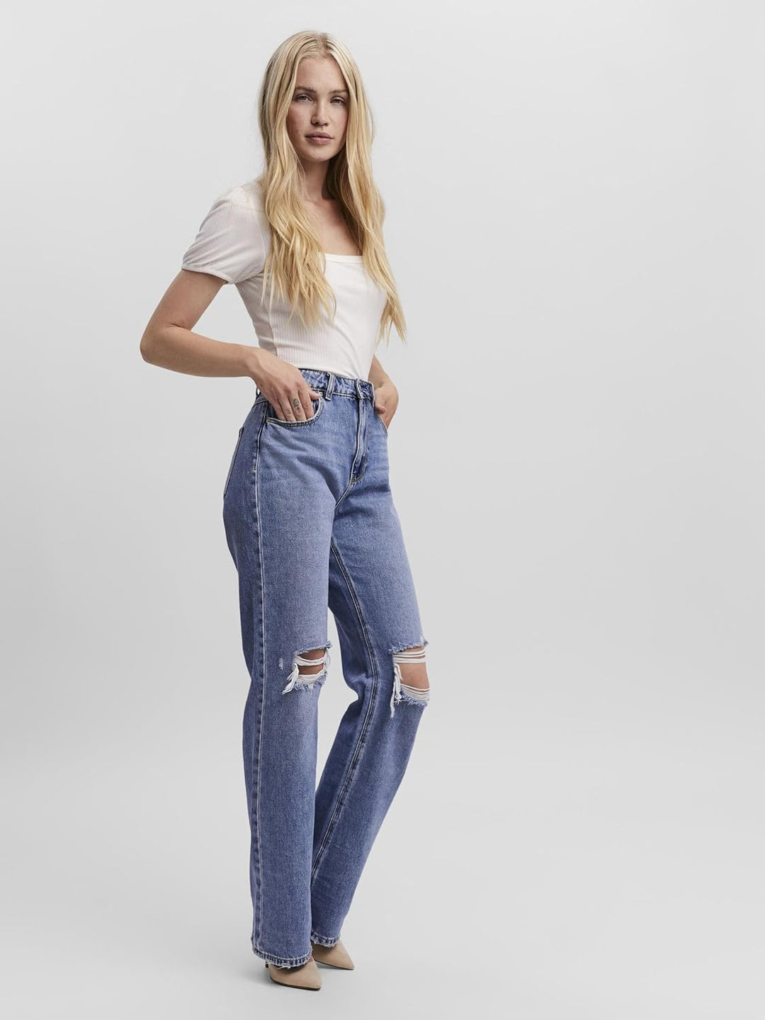VERO MODA Female Straight-Fit VMKITHY Hohe Taille Jeans 27 Medium Blue Denim, 27 Medium Blue Denim
