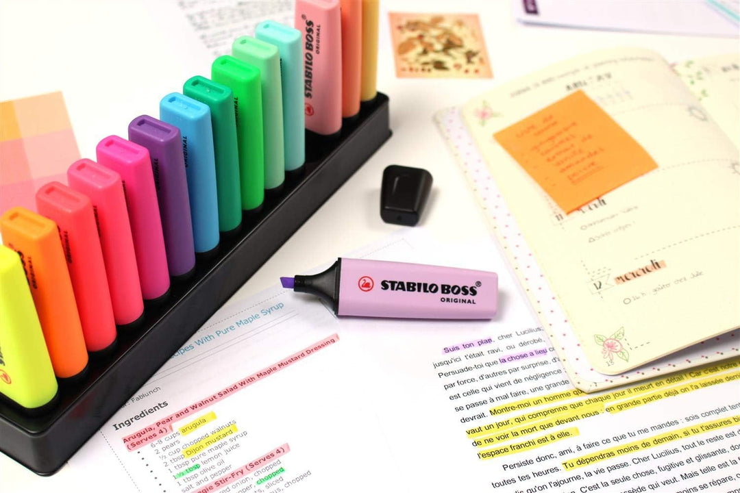 STABILO Set de Bureau 15 Surligneurs BOSS Coloris 9 Fluo et 6 Pastel