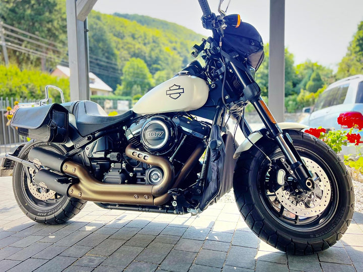 Sturzbügel Spritzschutz für Harley Davidson '14-später Touring Modelle Beinwärmer HD Softail Fat Bob
