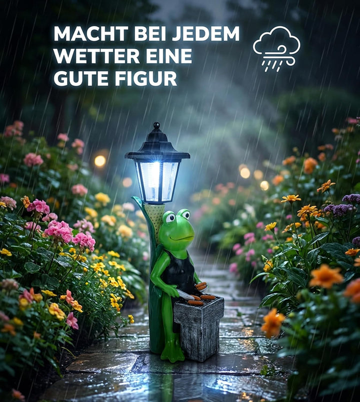 Kremers Schatzkiste XXL Frosch Grillmeister LED Solarlaterne 42x14cm handbemalte Polyresin Gartenfig