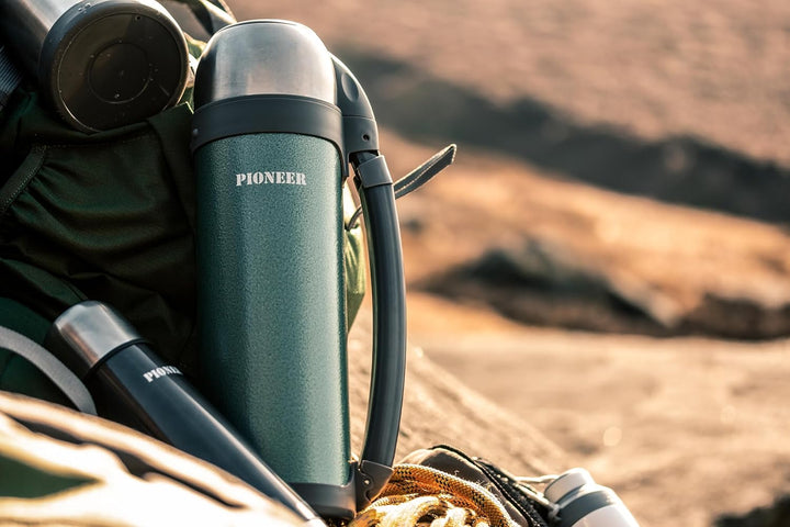 Pioneer Outdoor-Isolierflasche aus Hochwertigem Edelstahl mit Griff und Tasse 1,2 L Doppelwandig Aus
