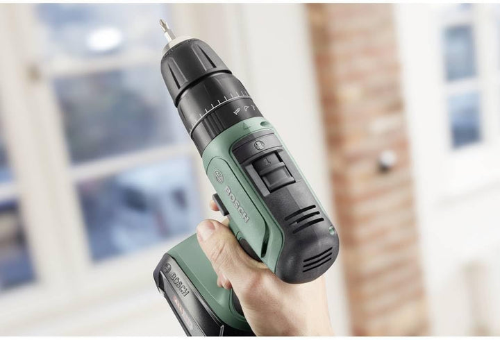 Bosch Home and Garden UniversalImpact 18 (1 Akku, 18 Volt System, im Koffer) Set | 1 Akku, Set | 1 A
