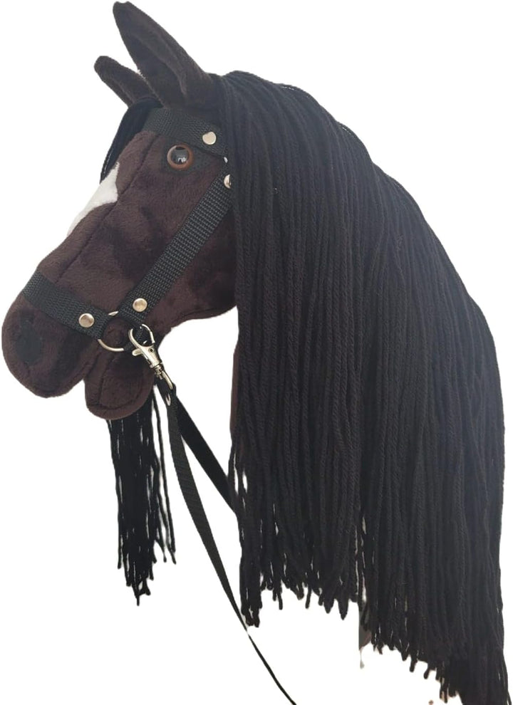 HORSE & toys Steckenpferd Ikar grosses Set (Pferd auf einem Stock) + schwarzes Zaumzeug + Zügel + Ap