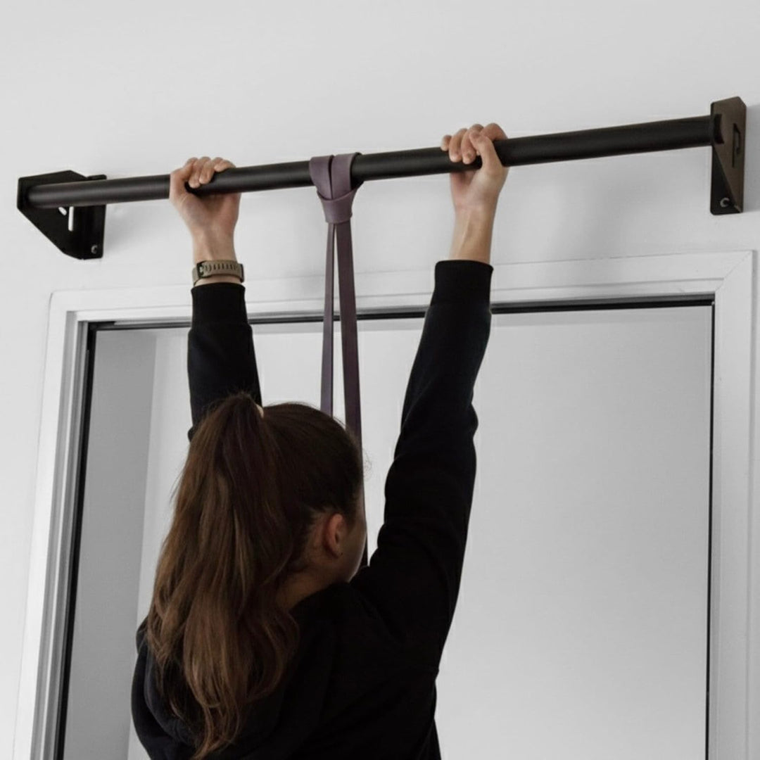 Klimmzugstange Wand - Platzsparende Pull Up Bar aus Stahl über Türrahmen bis 180kg, 101cm, fi34 Cali