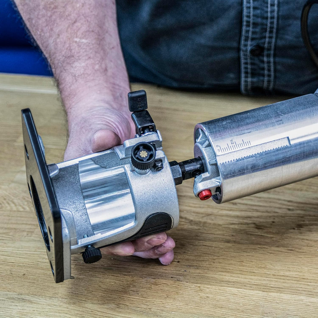 Trend T1 Doppelbasis-Oberfräse, 8mm Spannzange, 710W, 230V, Kompaktes Präzisions-Schneidwerkzeug für