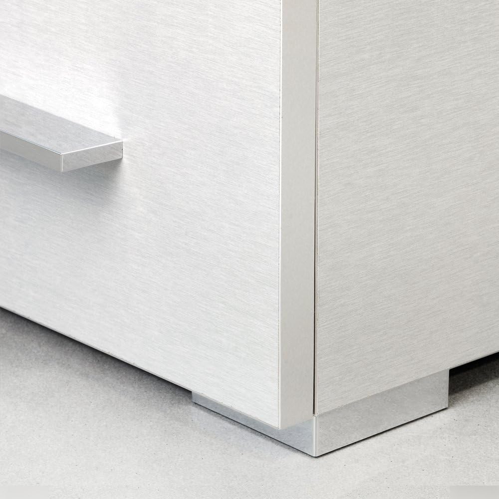 Emuca 2039325 Set aus 20 Füssen für Möbel/Schrank/Bett aus Aluminiumfarbenem Kunststoff, 15 mm H 15