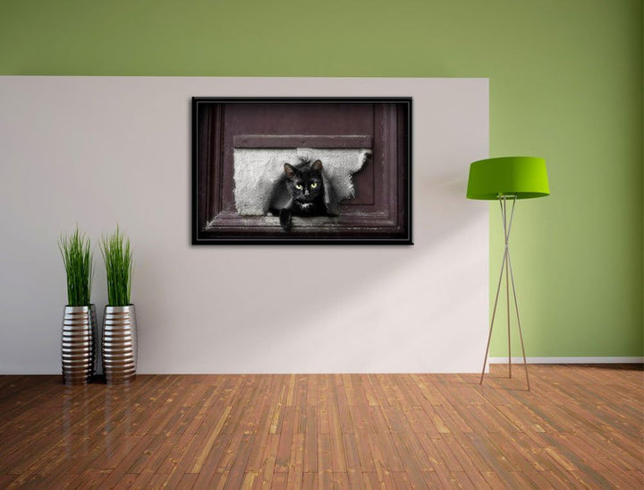 schwarze Katze durch Hundeklappe auf Leinwand, XXL riesige Bilder fertig gerahmt mit Keilrahmen, Kun