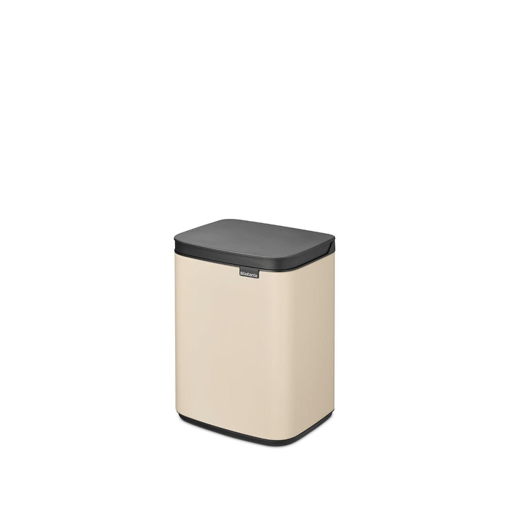 Brabantia Bo Mülleimer 4 l | Kompakter rechteckiger Mülleimer mit Softclose-Deckel, herausnehmbarer