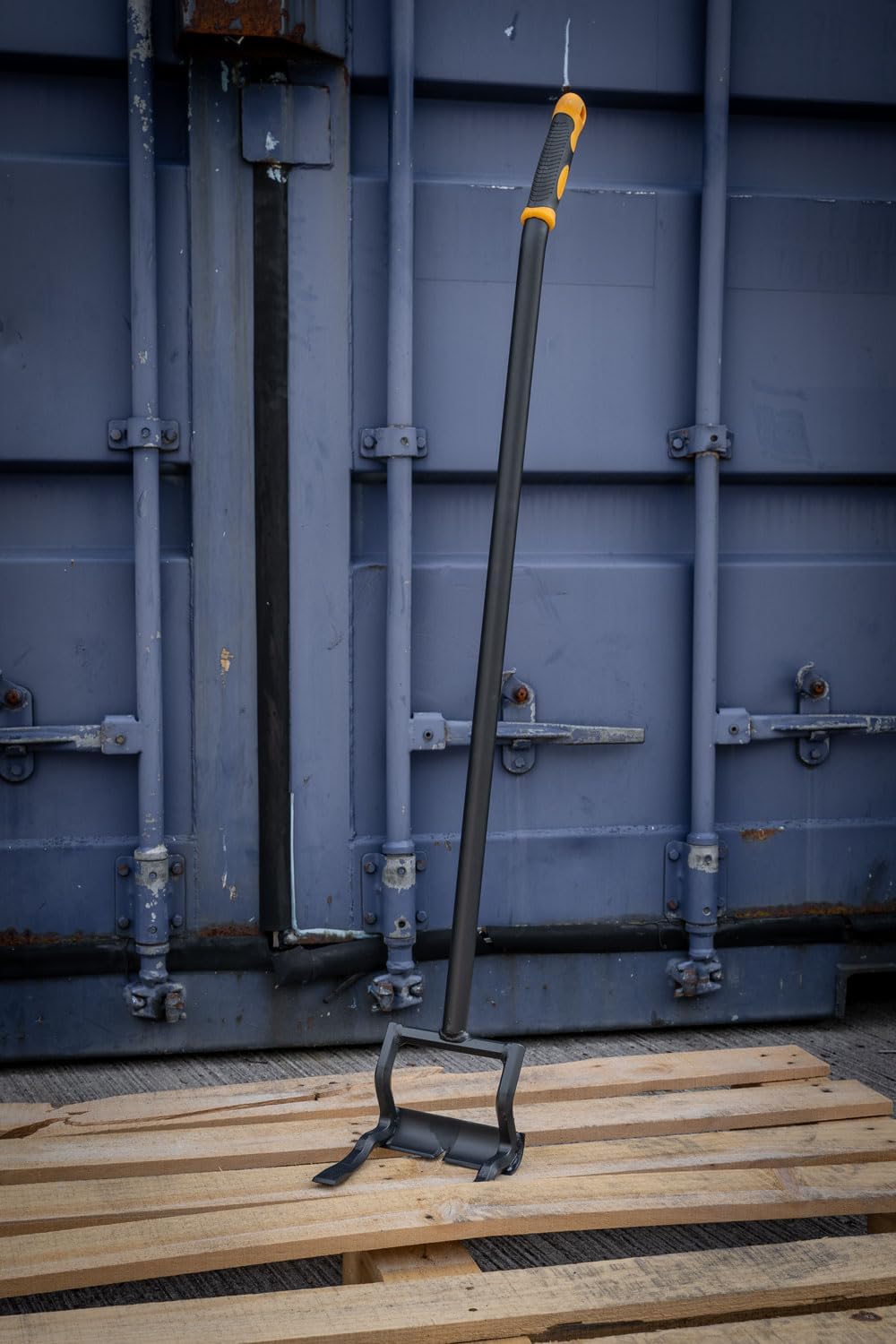 Roughneck Gorilla ROU64644 Pallet Buster – Heavy-Duty Demolition Pry Bar for Dismantling & Lifting P