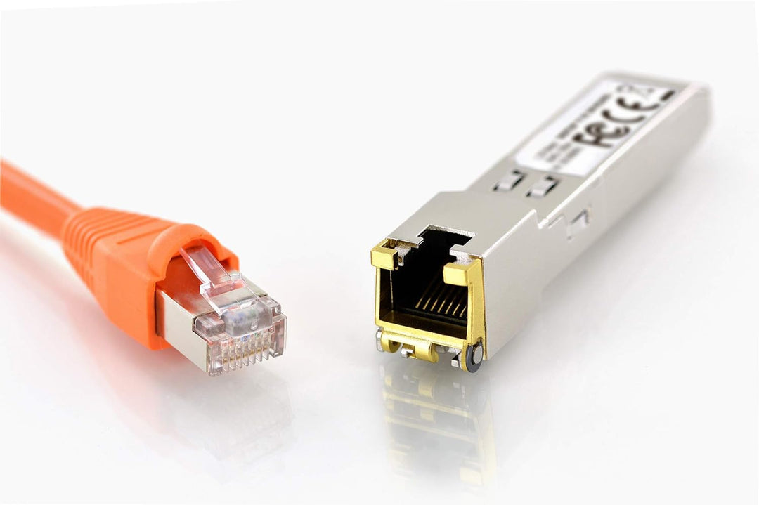 DIGITUS Gigabit SFP+ Modul für Cat 6A Kupfer Patchkabel, Mini GBIC, RJ45 Buchse, 10GBaseT, 100 Meter