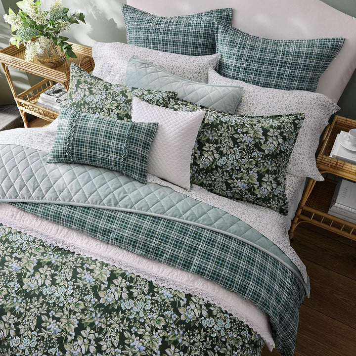 Laura Ashley - Queensize-Bettbezug-Set, wendbares Baumwoll-Bettwäsche-Set, inklusive passendem Kisse