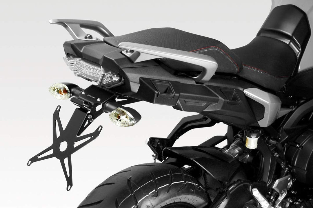 Tracer 900 2018/20 - Kit Kennzeichenhalter (R-0915) - Einstellbare Nummernschild Halter - inkl. LED