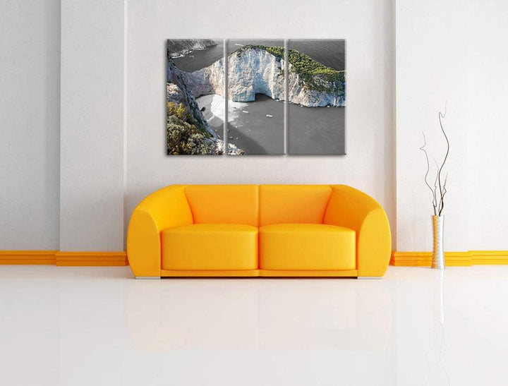 Steile Bucht im Mittelmeer schwarz/weiss 3-Teiler Leinwandbild 120x80 Bild auf Leinwand, XXL riesige