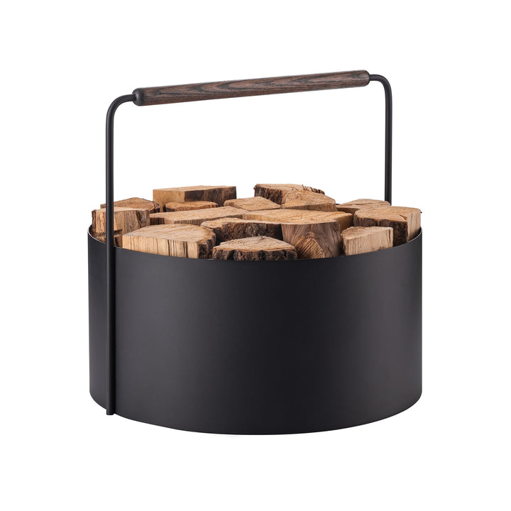 blomus Holzkorb ASHI | Feuerholzkorb mit Griff in Braun | 48L x 46B x 42H cm | Karminkorb aus pulver