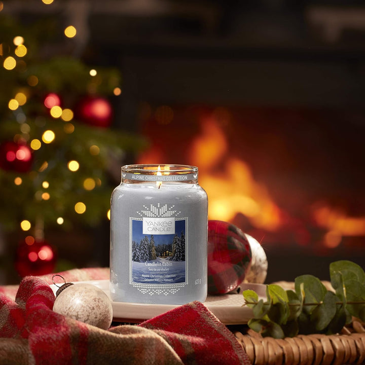 Yankee Candle Duftkerze im Glas (Grosse Kerze im Glas), Candlelit Cabin, Alpine Christmas Collection