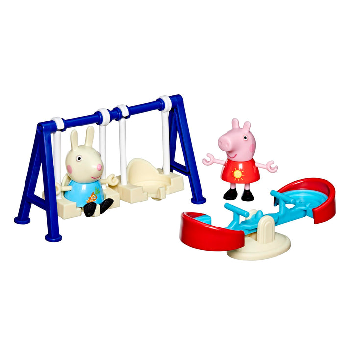 Peppa Pig Peppa auf dem Spielplatz Spielzeug Set mit 2 Figuren und lustigem Zubehör wie Schaukel und