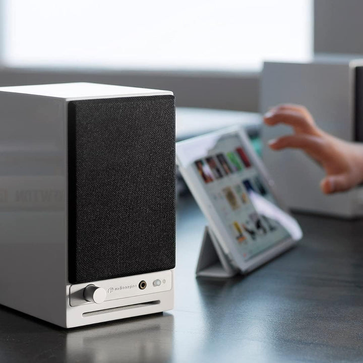 Audioengine HD3 Wireless Speakers mit Bluetooth - 60W Verkabelt Computer-Lautsprecher für Desktop-Mo