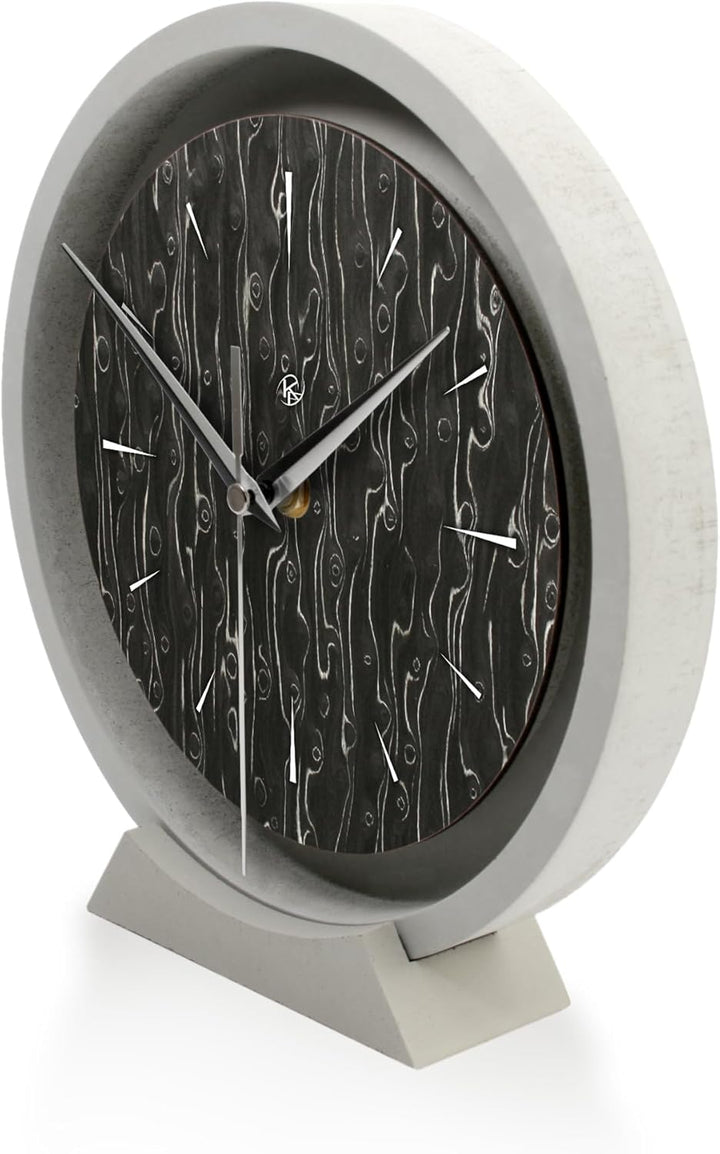 Runde Tischuhr aus Beton im Industrial Design – leise Standuhr ohne Ticken in minimalistischem Desig