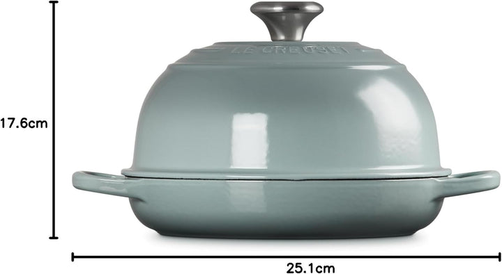 Le Creuset Signature Brot Bräter aus Gusseisen, 24 cm, Sea Salt, Sea Salt